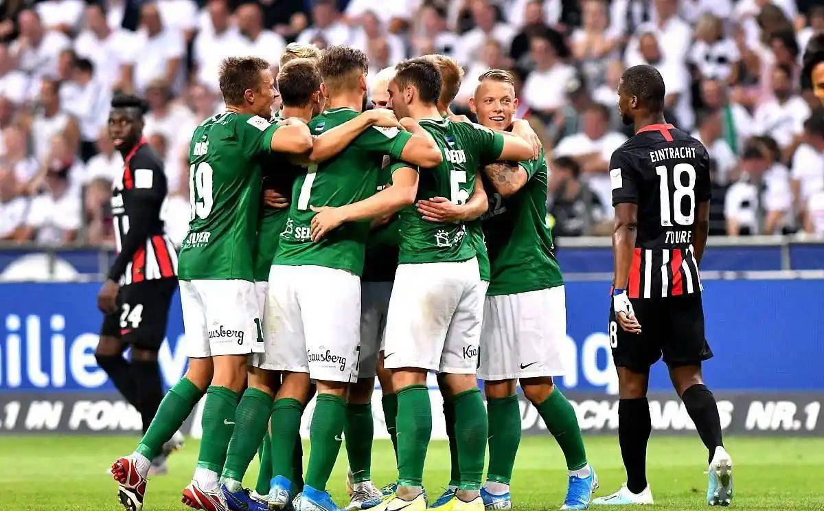 马尔默进攻火力全开，哥本哈根防守稳定，卢多戈雷茨攻击强劲